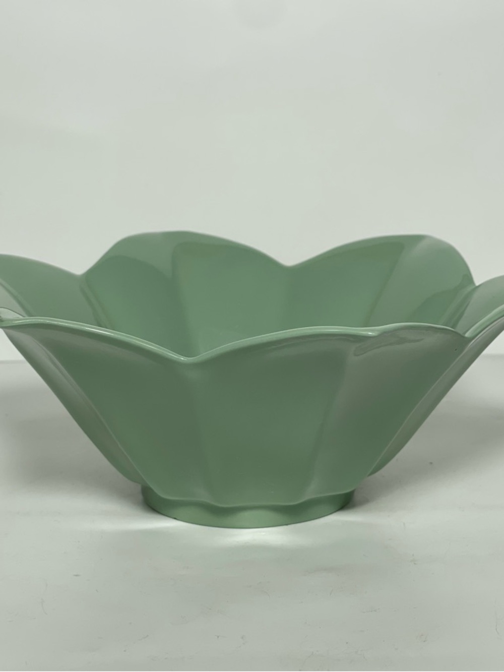 Mint Green Scallop Flower Ceramic Serving Bowl
